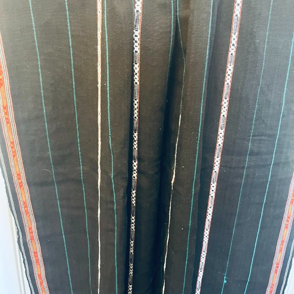 Striped Black Warm Scarf - Picture 9 of 9